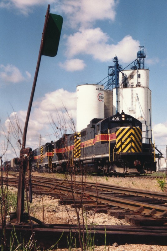 IAIS 408 at Altoona, IA on 01-Aug-1993