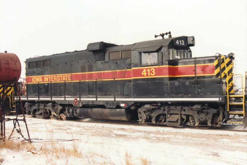 IAIS 413 at Altoona, IA on 29-Dec-1993