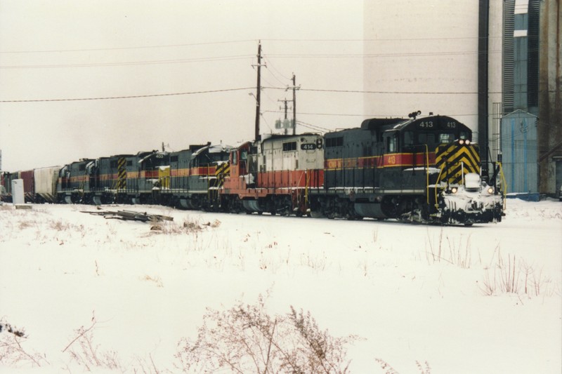 IAIS 413 at Altoona, IA on 01-Jan-1993