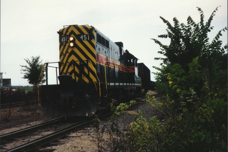 IAIS 451 at Altoona, IA on 01-Jul-1992