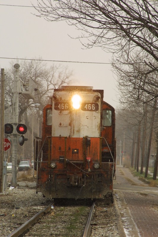 IAIS 466 at Davenport, IA on 26-Dec-2001