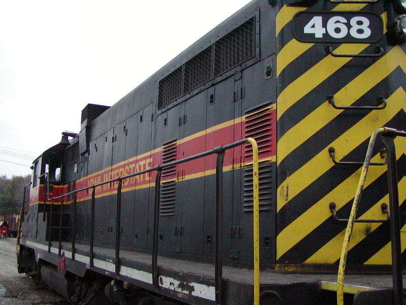 IAIS 468 at Council Bluffs, IA on 22-Oct-2001