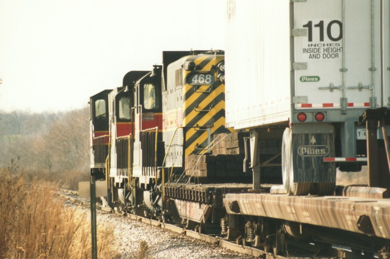 IAIS 468 at West Des Moines, IA on 17-Nov-1994