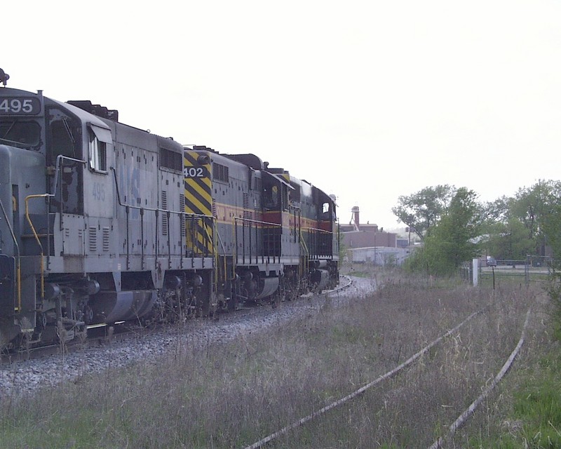 IAIS 495 at West Des Moines, IA on 04-May-2000