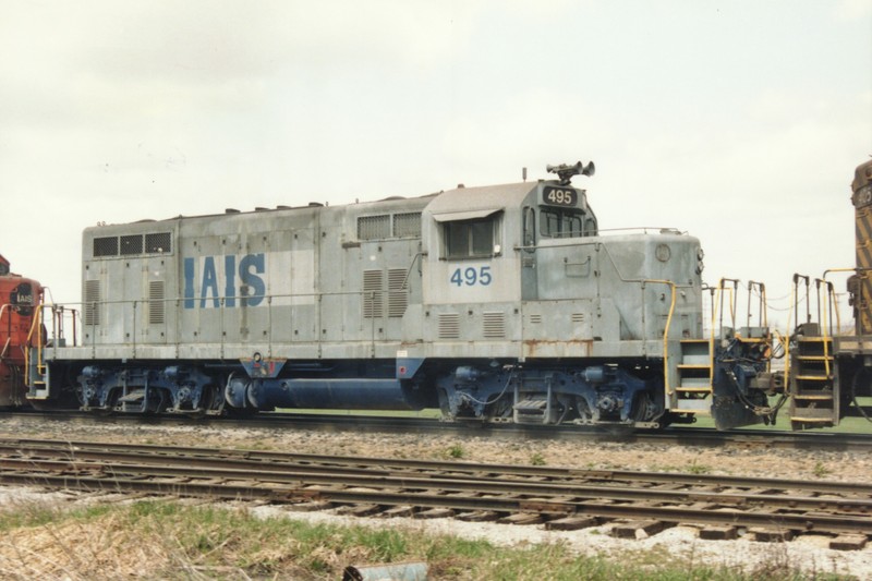 IAIS 495 at Altoona, IA on 01-Apr-1993