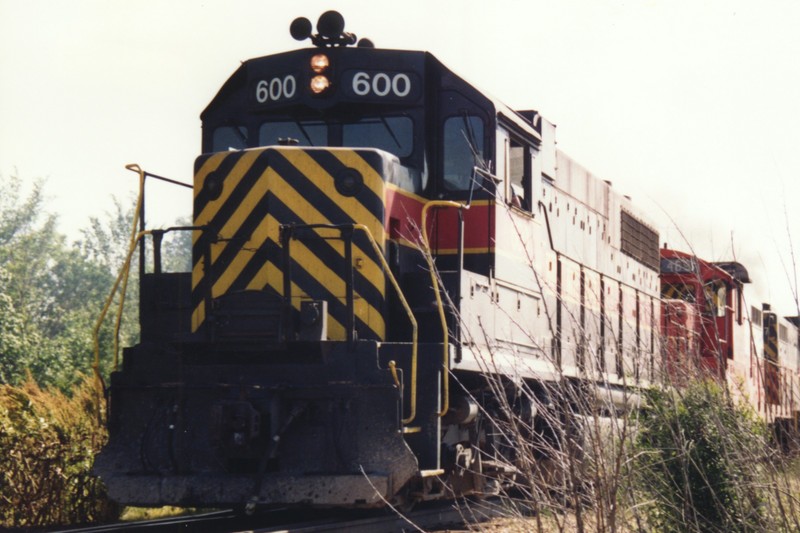 IAIS 600 at Altoona, IA on 09-Jun-1993