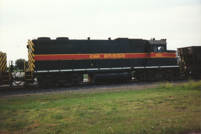 IAIS 600 at Altoona, IA on 01-Jun-1992