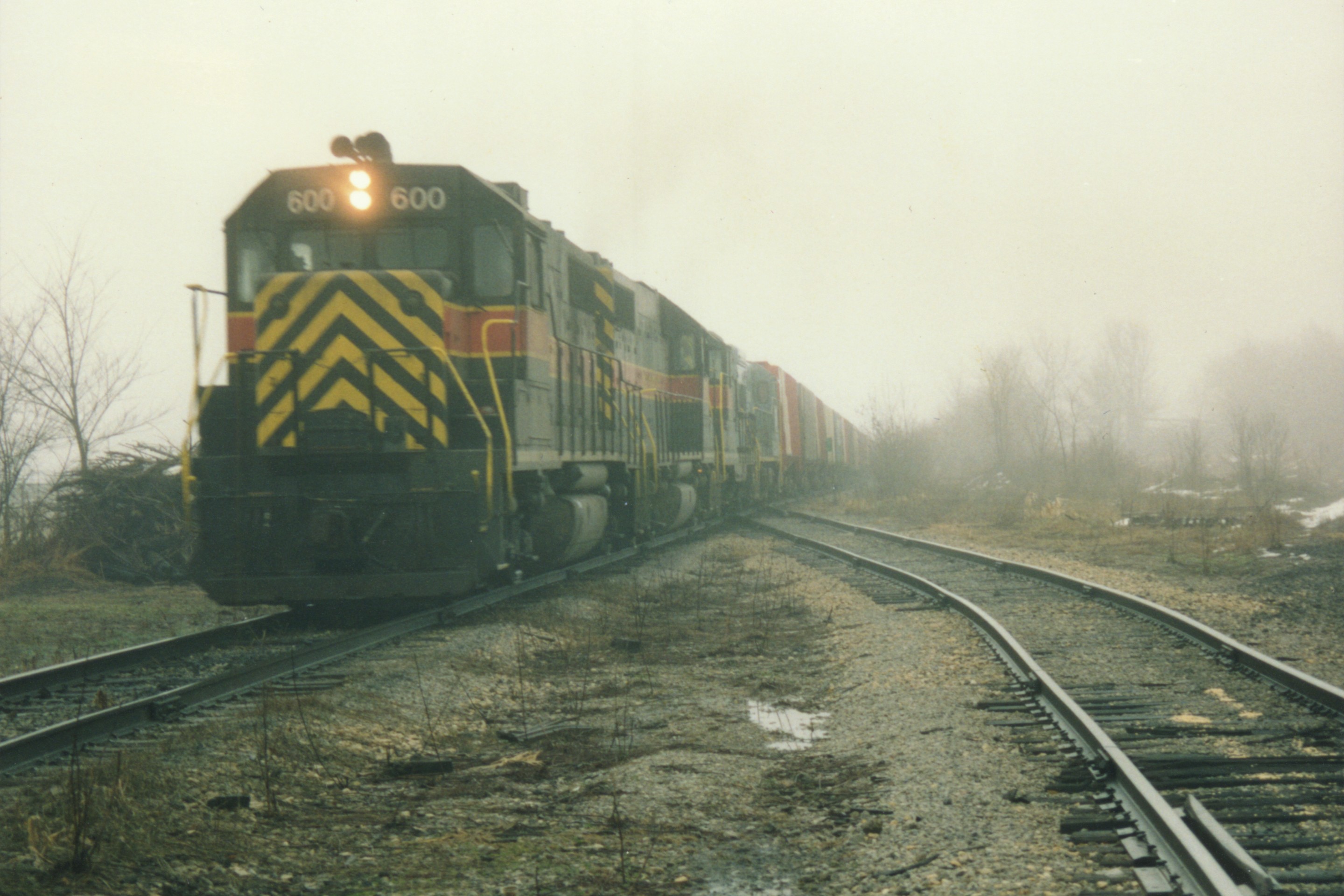 IAIS 600 at Altoona, IA on 01-Dec-1992