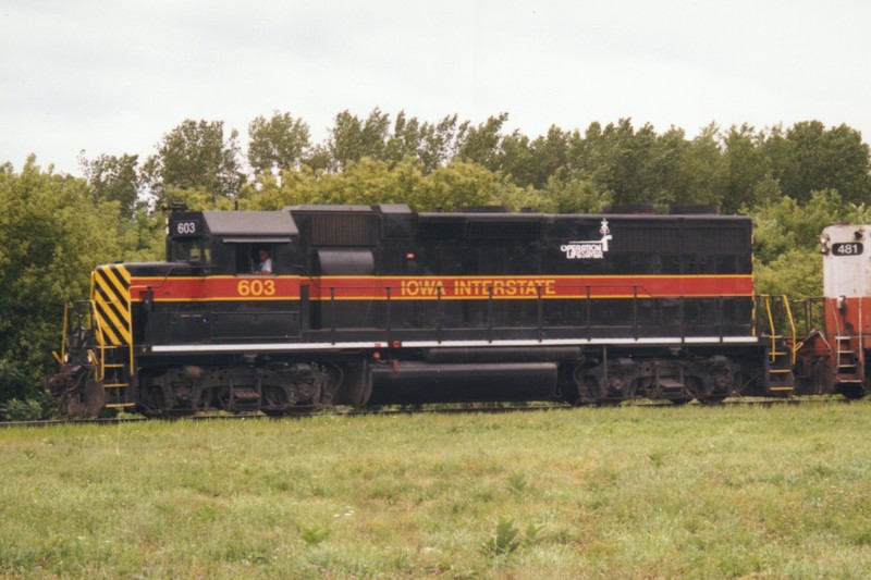 IAIS 603 at Short Line Junction, IA on 10-Aug-1997