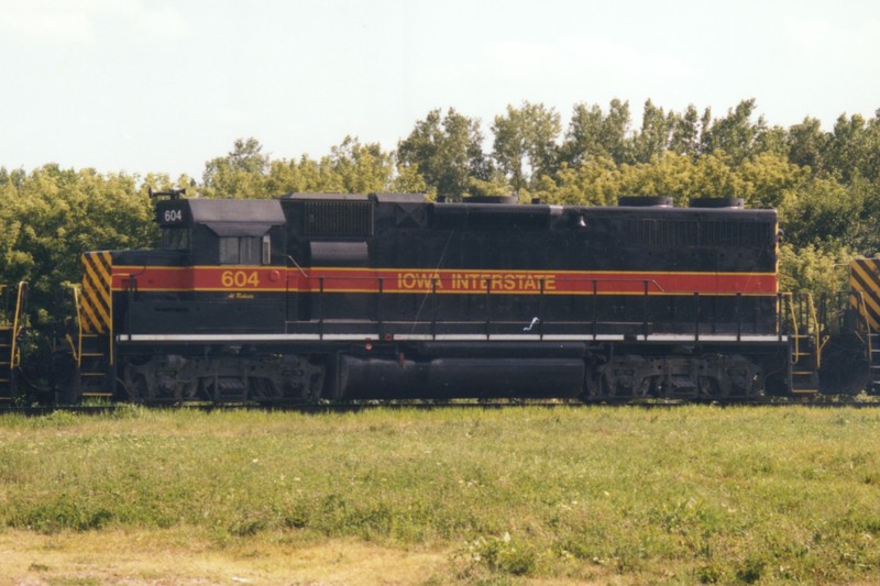 IAIS 604 at Short Line Junction, IA on 07-Aug-1997