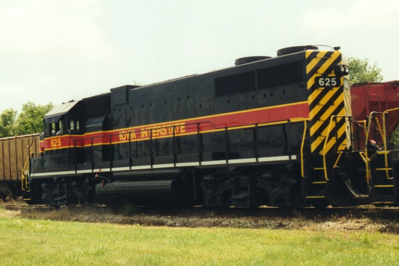IAIS 625 at Altoona, IA on 21-Jul-1994