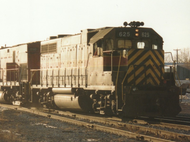 IAIS 625 at Altoona, IA on 19-Dec-1995