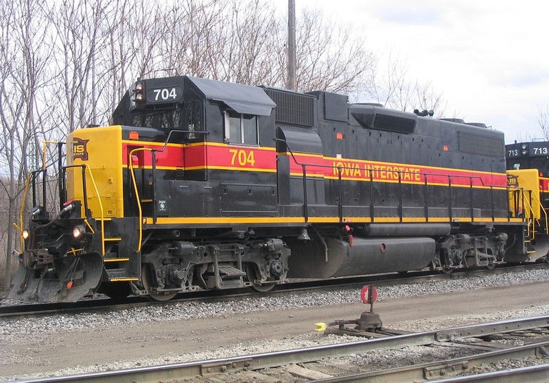 IAIS 704 at Rock Island, IL on 01-Apr-2005