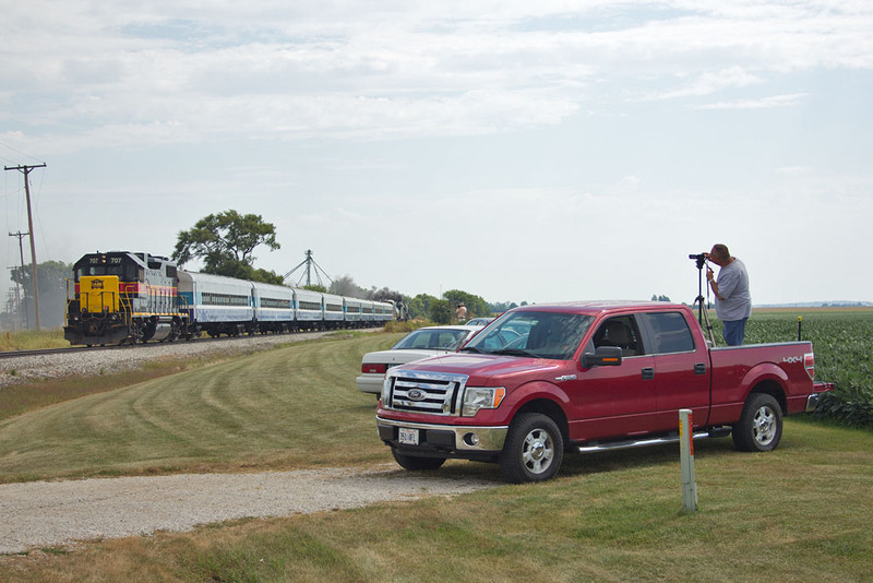 1130 EB Excursion @ Ford Rd; Geneseo, IL while Dad GTS's.