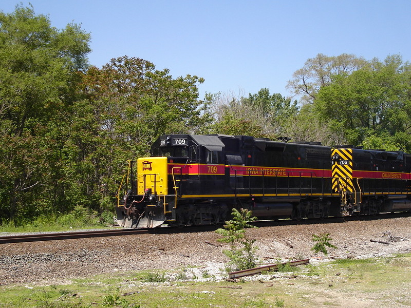 IAIS 709 at Blue Island, IL on 22-May-2006