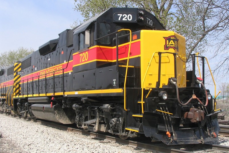 IAIS 720 at Wilton, IA on 16-Apr-2005