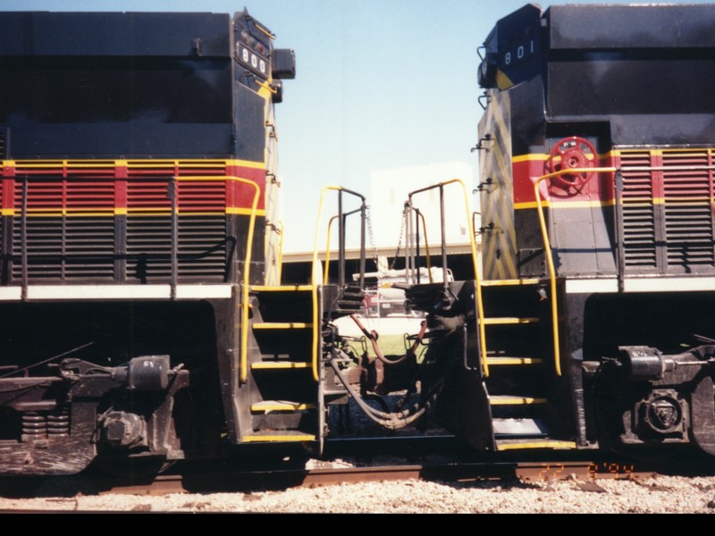 IAIS 800 at Altoona, IA on 22-Aug-1994