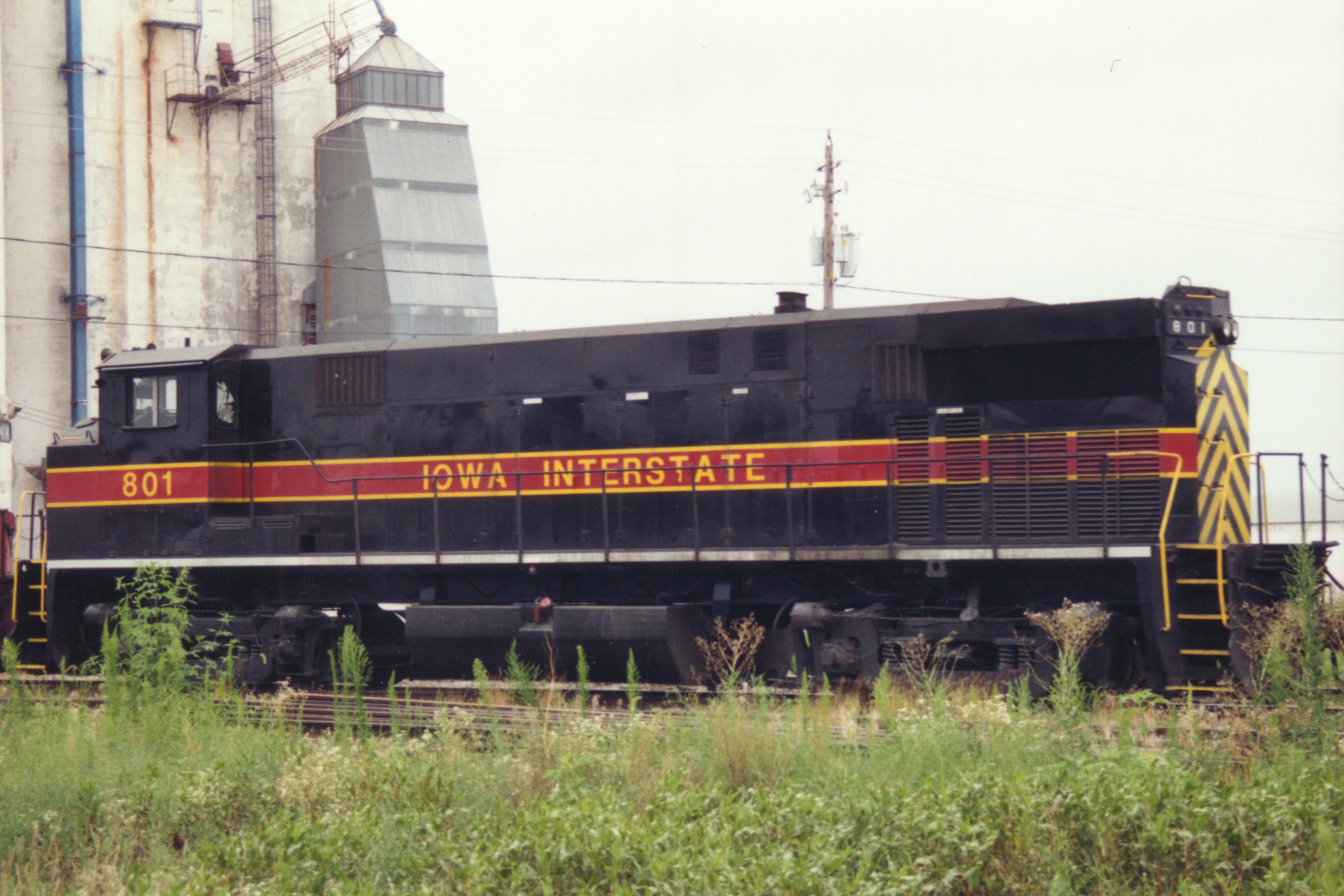 IAIS 801 at Altoona, IA on 03-Aug-1994