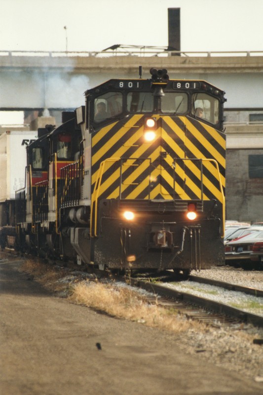 IAIS 801 at Des Moines, IA on 17-Nov-1994