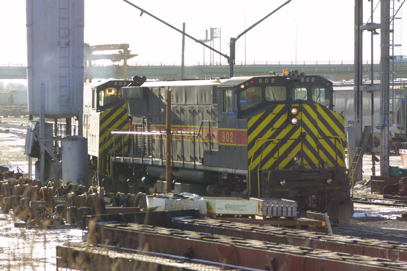 IAIS 802 at Council Bluffs, IA on 29-Dec-2001