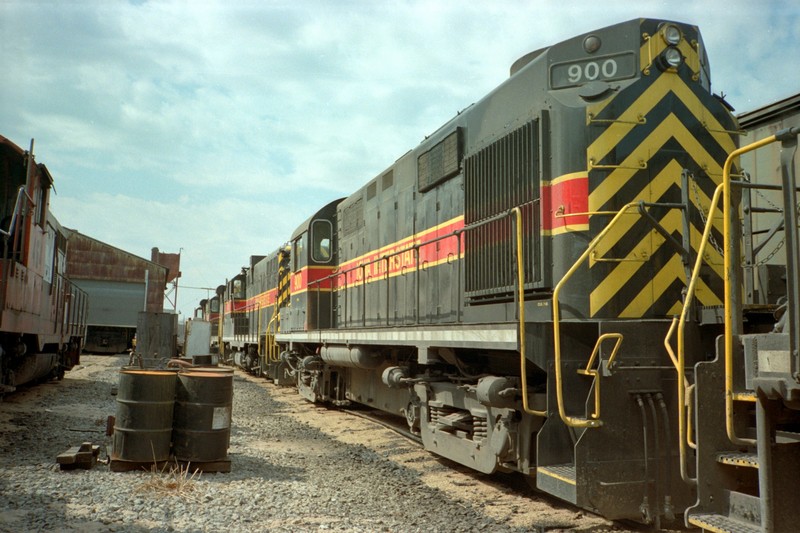 IAIS 900 at Iowa City, IA on 12-Dec-1990