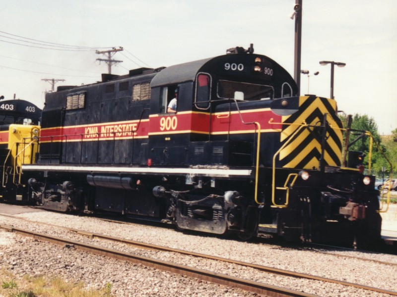 IAIS 900 at Blue Island, IL on 03-Aug-1993