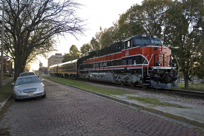 513 and the business cars spotted along 5th Street in Davenport, IA.