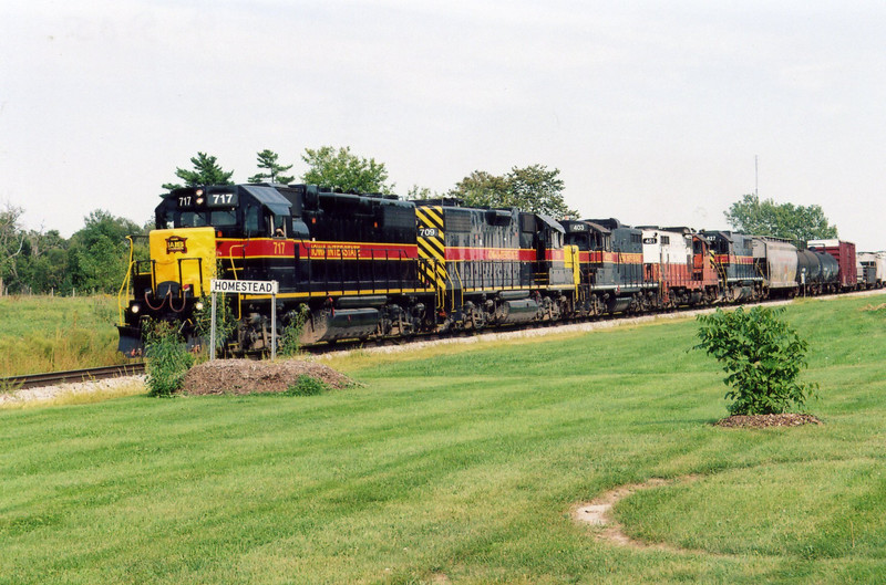West train at Homestead, Sept. 5, 2005.