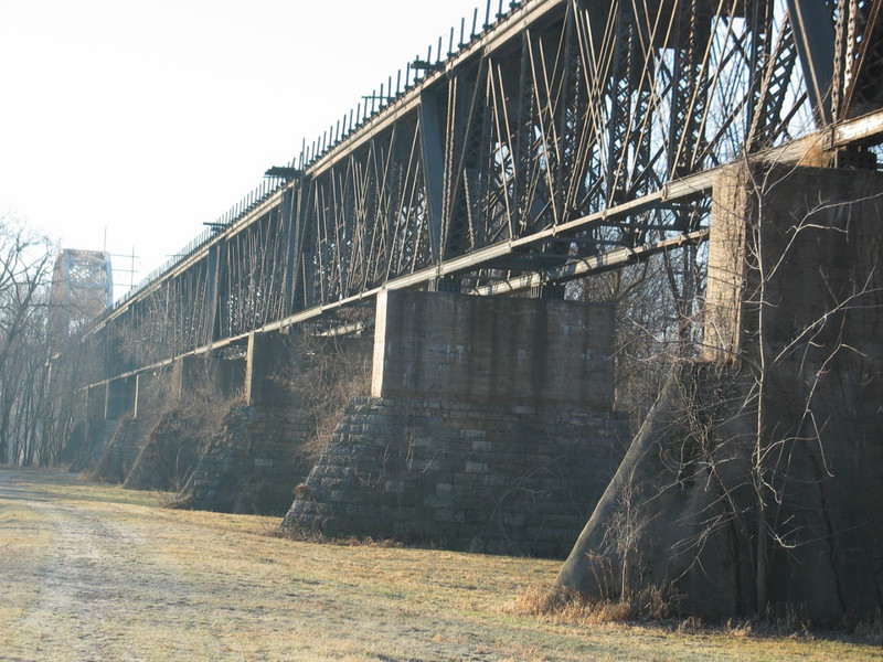 Former IC Ill. River bridge at La Salle, Feb. 14, 2006.