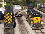 IAIS 721, Crew Working the Iowa City Yard, September 22, 2007