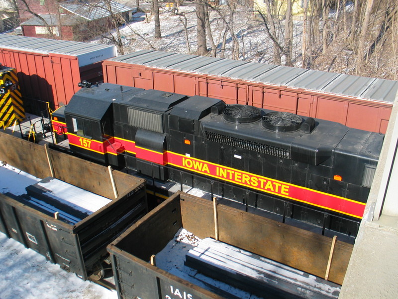 More roof shots; RI/CR turn at Iowa City, Jan. 30, 2008.