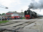 Arrival at Earlham Sat. morning showed this large crowd waiting to board the steam train.