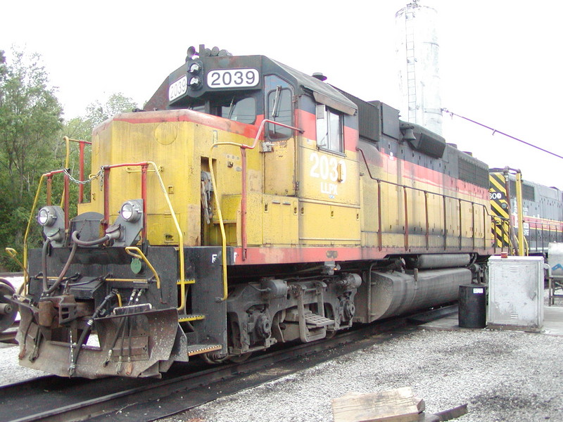 LLPX 2039 at Council Bluffs, IA on 13-May-2004