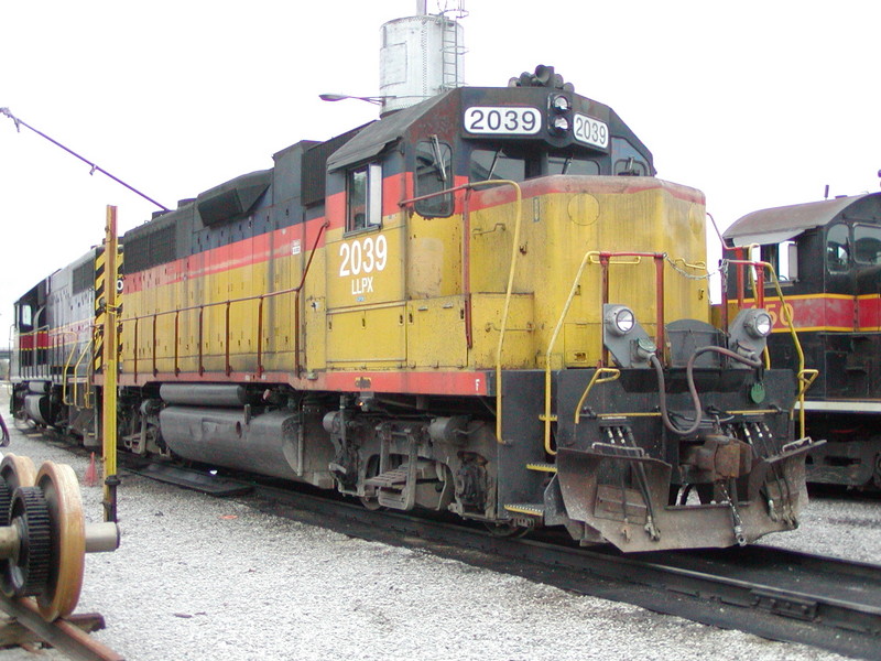 LLPX 2039 at Council Bluffs, IA on 13-May-2004