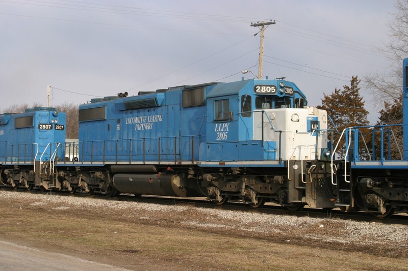 LLPX 2805 at Stockton, IA on 16-Mar-2005