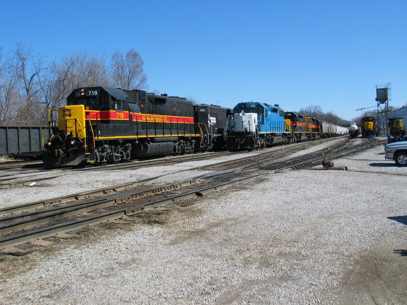 Westbound and CR job (not on duty yet) at the west end of Iowa City yard.  March 22, 2007.