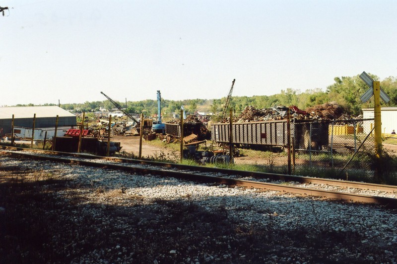 Scrap loads (IAIS 6500s) at E&J Metals along the Milan branch, Rock Island, Sept. 14, 2005.