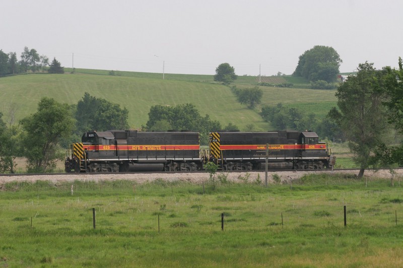 I'd heard mention of a work train on the radio, and finally found it at Wiota.  It was a large string of ballast hoppers, with 625 and 626 cut off and sitting a few carlengths east of the cars