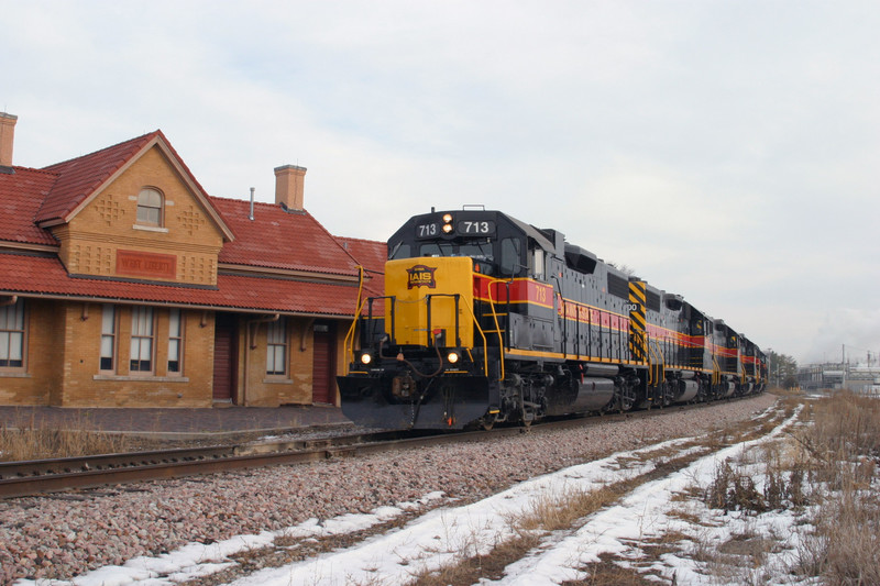 Last shot of the day as BICB passes the West Liberty depot