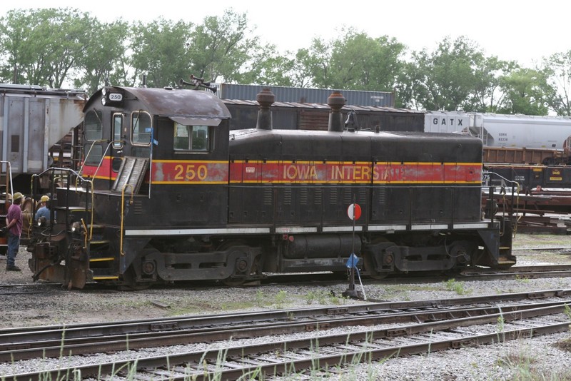 IAIS 250 in Council Bluffs, IA, on 27-May-2006