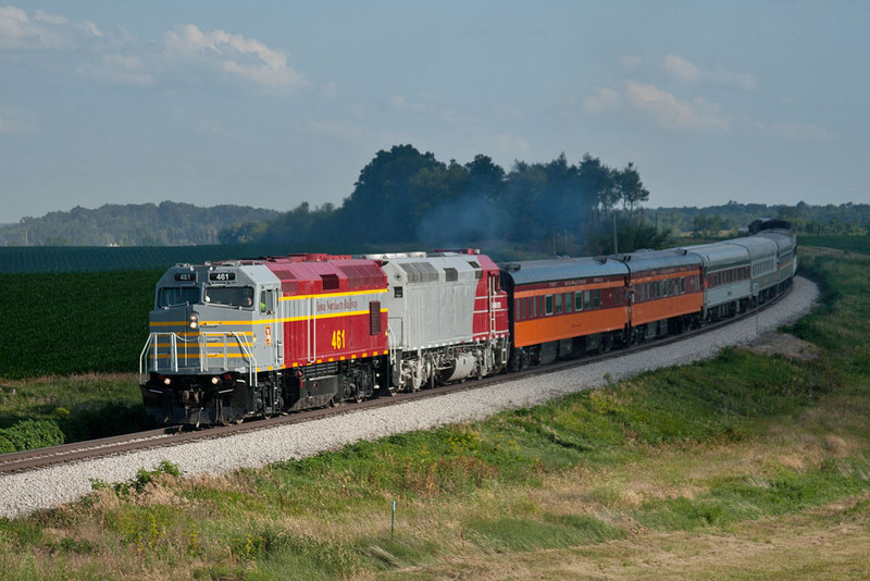 Benton-Iowa Rd; Walford, IA.