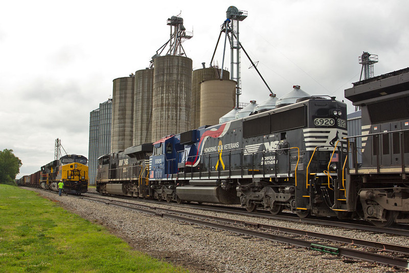 NS 6920 (Honoring Our Veterans)  SIPE-15 at Atkinson, IL.  June 15, 2015