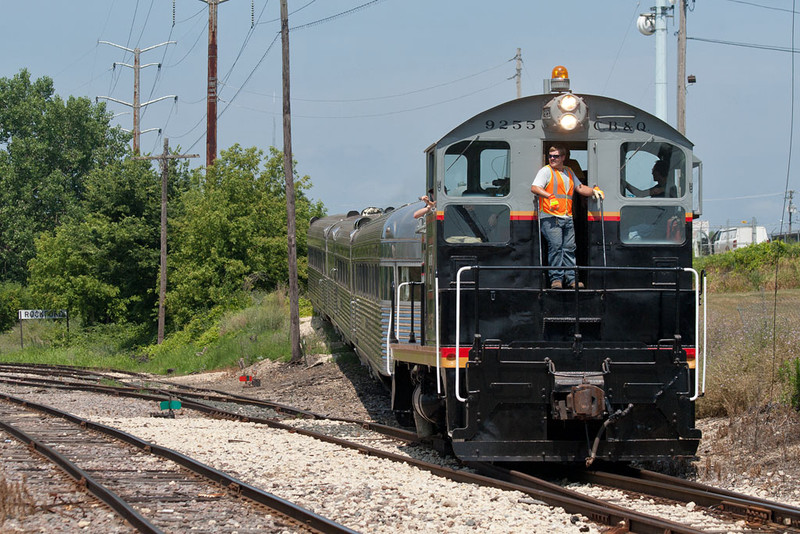 CB&Q 9255 is in position to tow the NZ south to Davis Junction as it negotiates the connection between the UP and Illinois Railway at Rockford, IL.