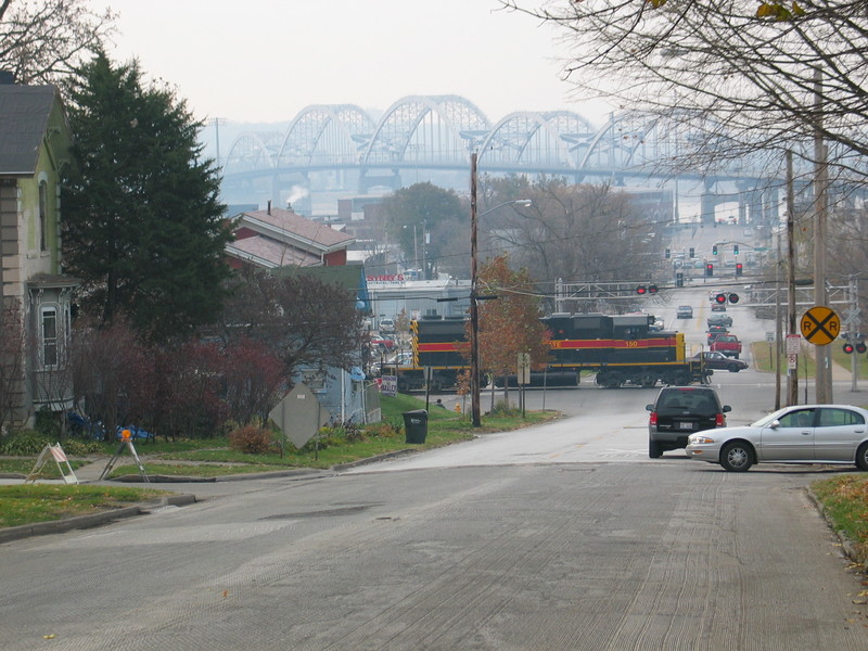 Looking south on Gaines St.  The sun was hit and miss; unfortunately it was under clouds at this moment, but this will make a really cool shot when the sun is on the east side of the Centennial Bridge.  Nov. 7, 2006.