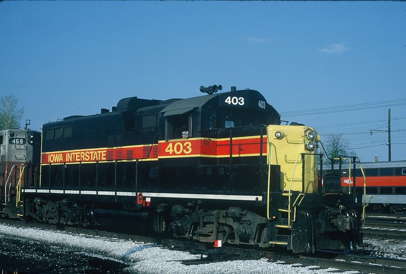 5May90JohnBenson At Vermont St. BI with the IC electric in the background.