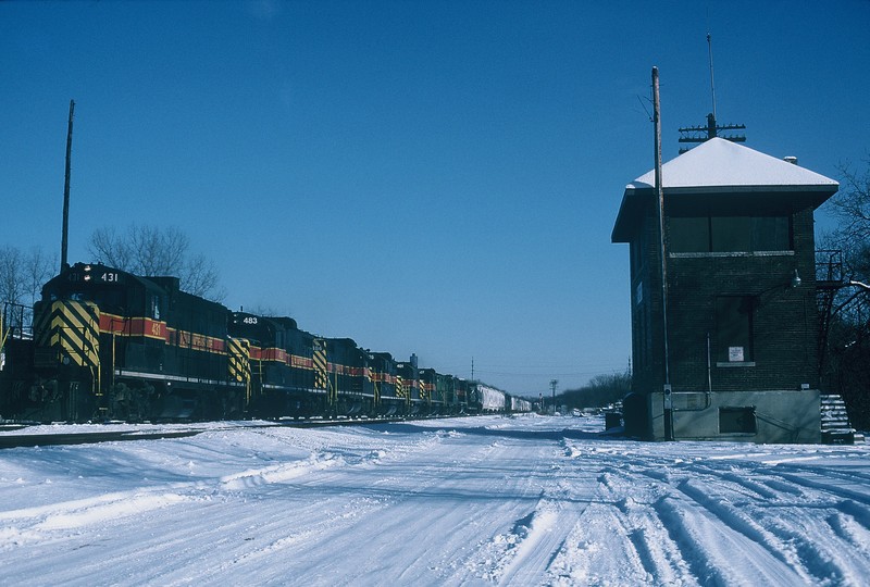 9Jan94  MC tower Joliet.