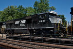 NS 6907, a rebuilt SD60E.  Davenport, IA.