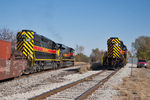 CBBI-10 passes SISW-11 at Moline.