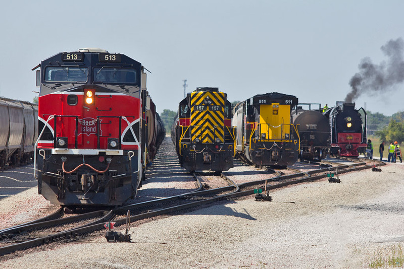 The lineup @ Silvis, IL.