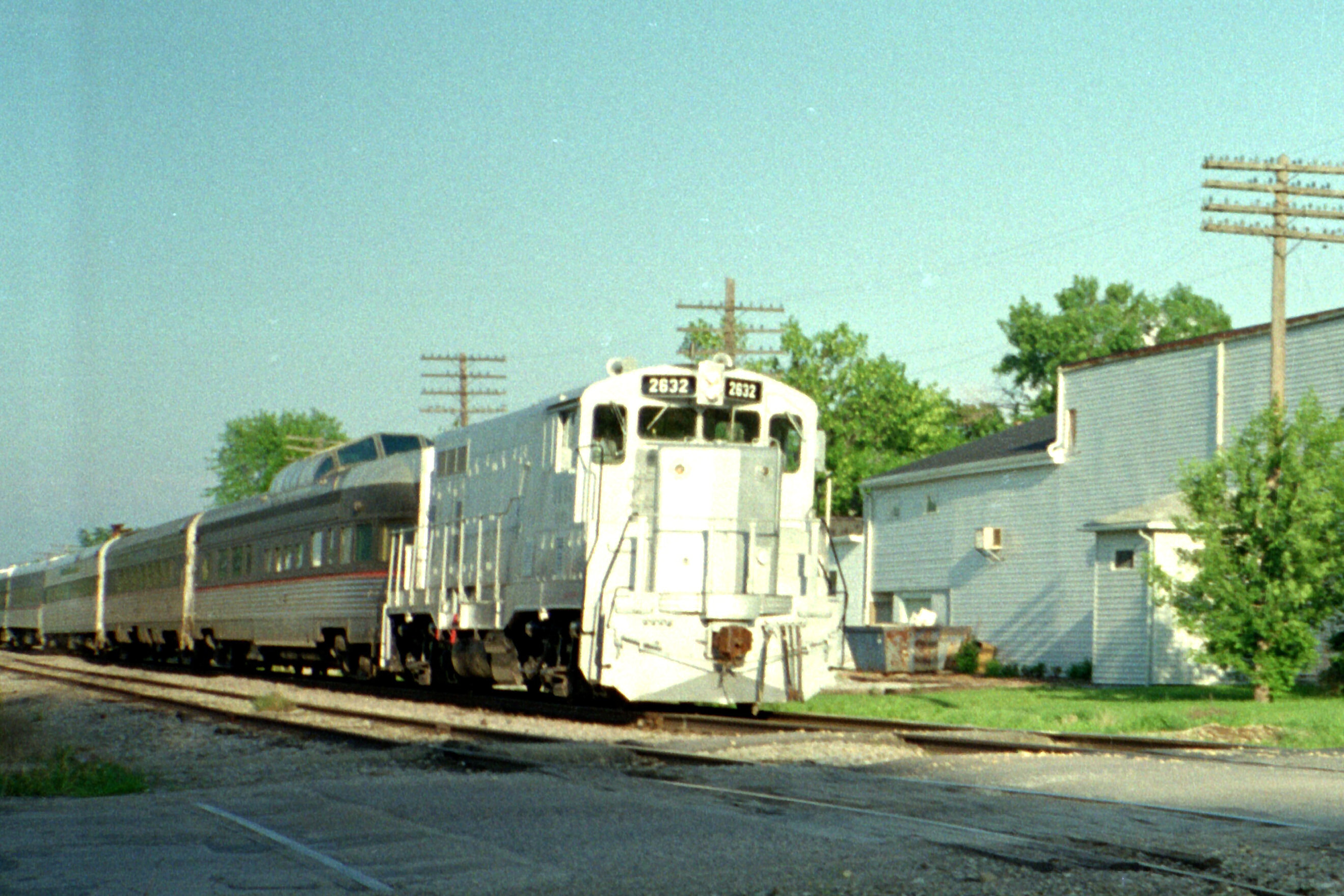 The all-grey CF7 sometime in early summer at Walcott.  I didn't realize until looking back just how bad my camera was in the 1980s.